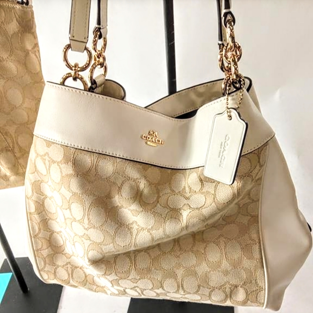 Coach Lexy Signature Shoulder Bag